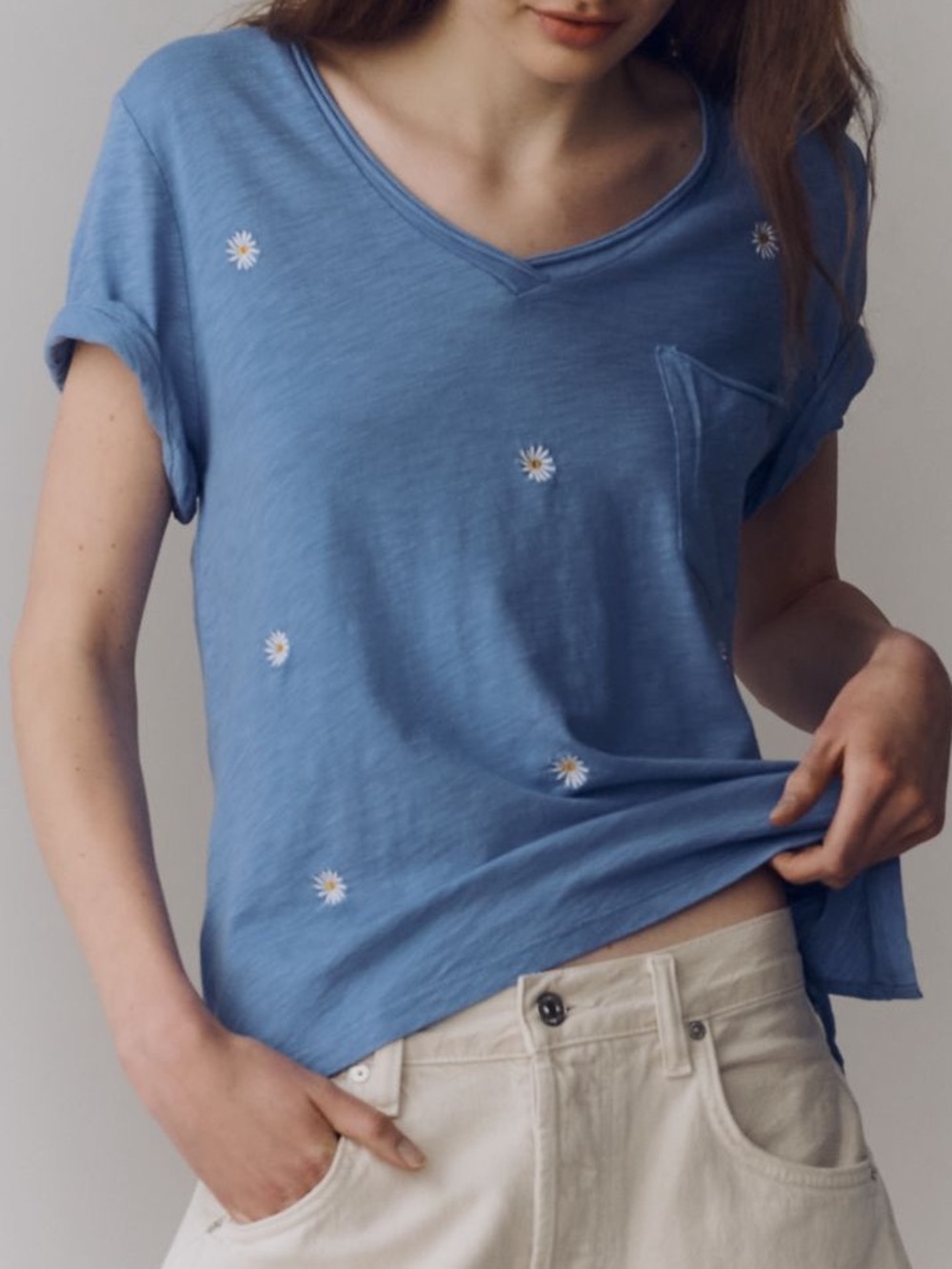 Pulctro Quinn Drapey v-neck Tee